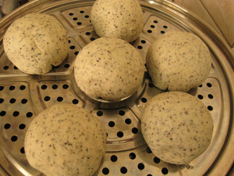 黑豆渣豆包步骤13