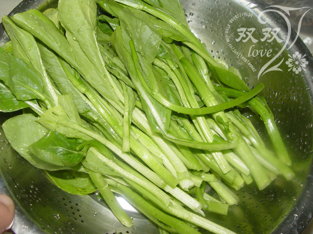 菜心香肠杂粮包步骤7