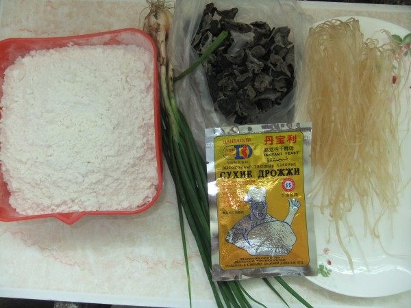 木耳粉丝包步骤1