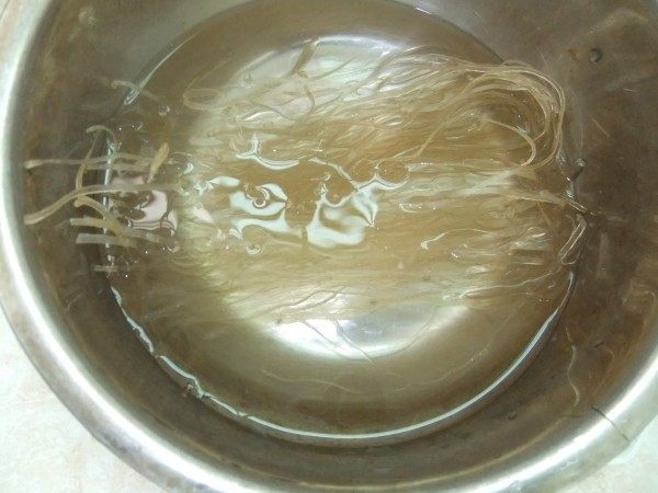 木耳粉丝包步骤2