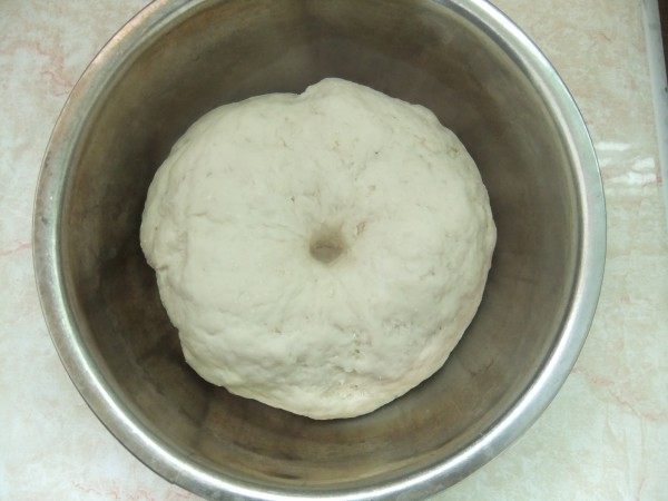 香菇韭菜猪肉包步骤3