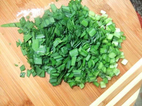 香菇韭菜猪肉包步骤6