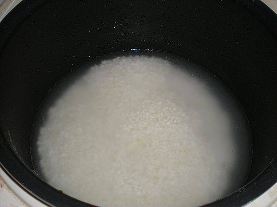 榨菜火腿糯米包步骤3
