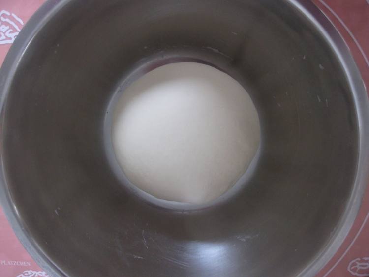 奶香豆沙包步骤3