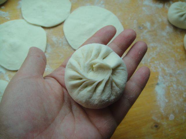 猪肉野菜馅包子步骤13