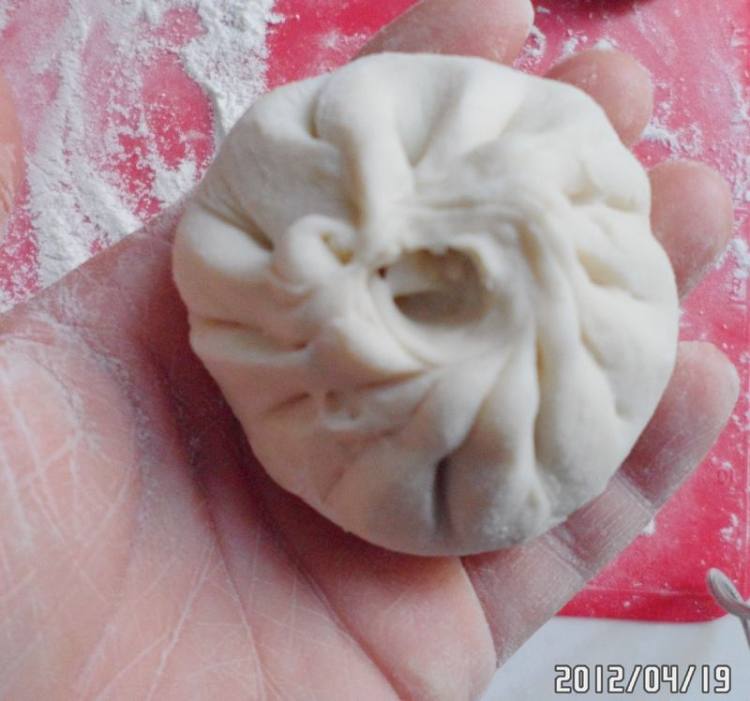 鲜藕肉包步骤10