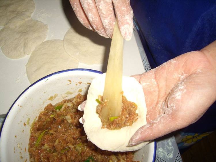 精肉鱼丸包子步骤11