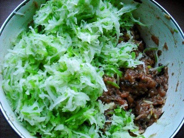 青萝卜肉馅麦穗包子步骤12