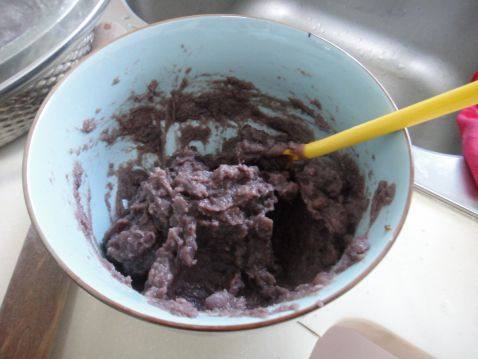 黑米豆沙包步骤6