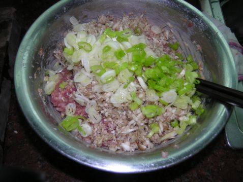 茶树菇肉包步骤5