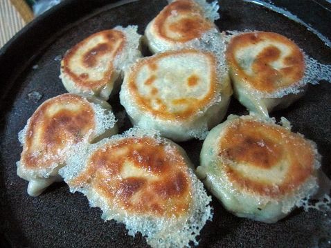 荠菜肉包步骤5