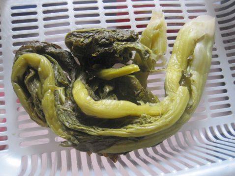 酸菜肉包步骤3