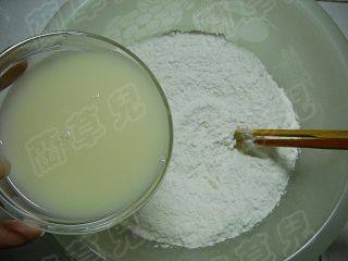 卷心菜鲜肉包步骤1
