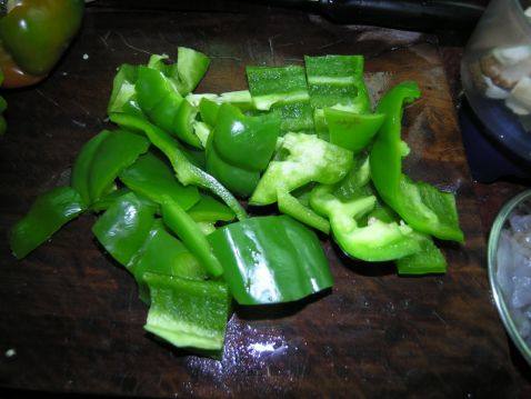 鲜虾青椒肉包步骤2