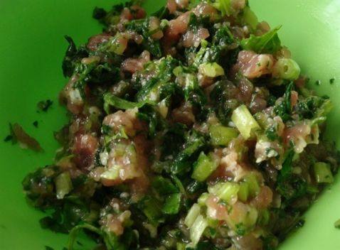 菠菜肉包步骤7