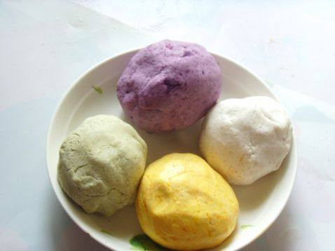 四色豆沙包步骤2