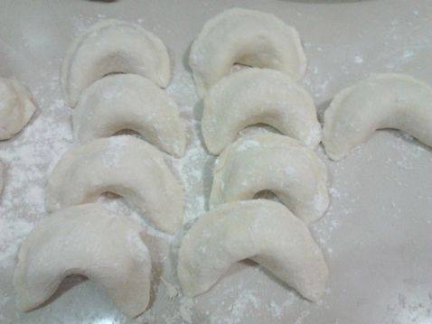 三鲜虾皮生煎包步骤10