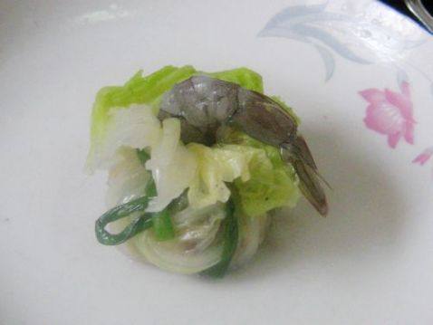 鲜虾白菜包步骤14