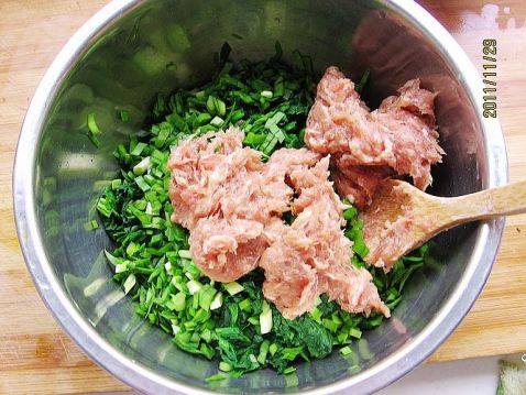 菠菜贝丁鲜肉生煎包步骤3