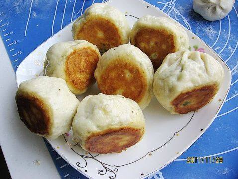 菠菜贝丁鲜肉生煎包步骤12