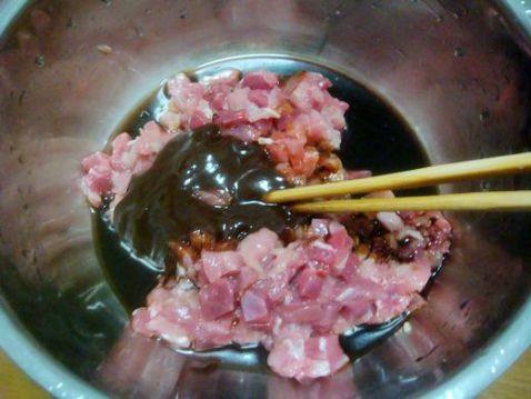 莲藕香菇肉蒸包步骤5