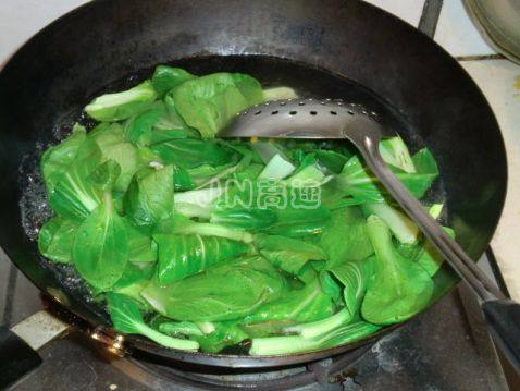 水晶香菇青菜包步骤1