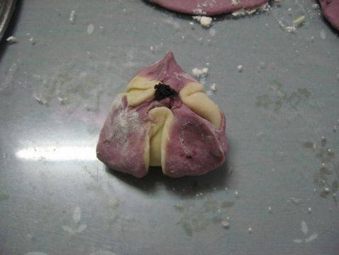 花瓣豆沙包步骤8