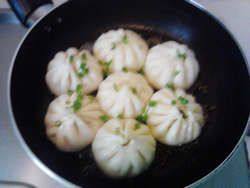 茄子鲜肉水煎包步骤11