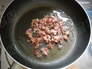 腊味茄肉水煎包步骤6