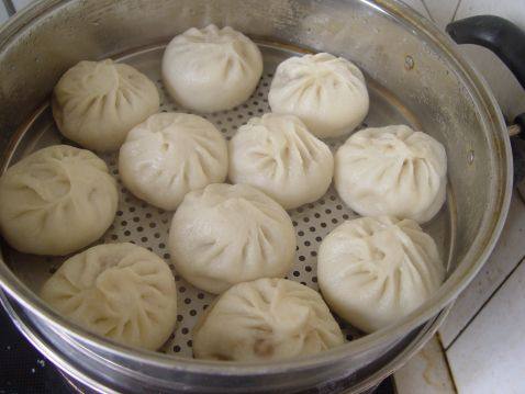 洋葱肉包步骤12