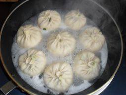韭菜鸡蛋馅水煎包步骤10