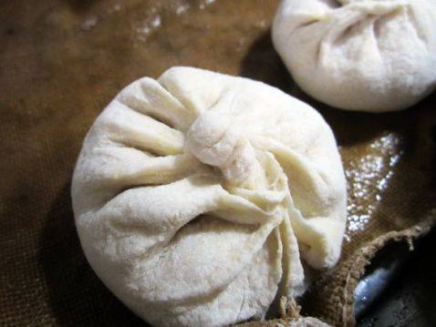 混合面牛肉馅包子和饼步骤10