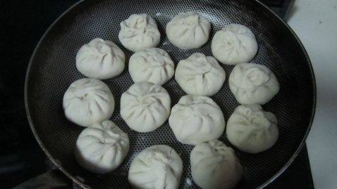 生煎小包步骤13