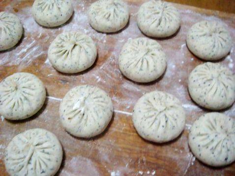 黑芝麻芹菜猪肉包步骤10