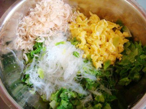 晶莹剔透——包菜烫面步骤4