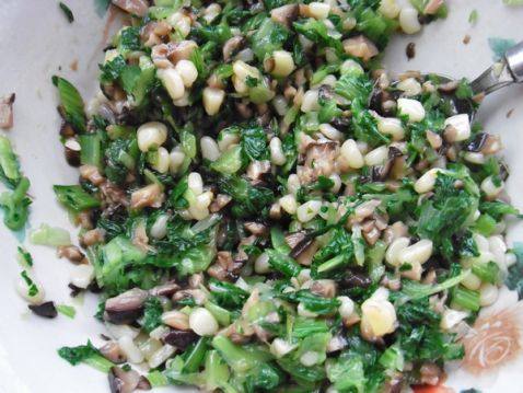 玉米香菇油菜包子步骤9