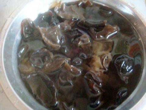 韭菜素三鲜蒸包步骤1