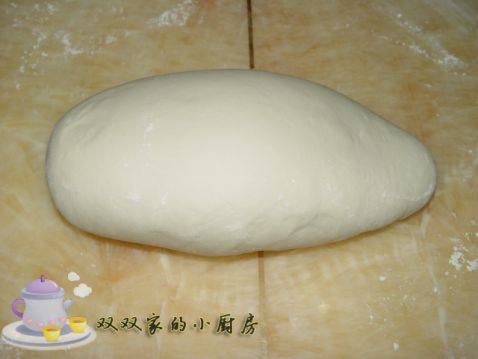 小兔子豆沙包步骤2