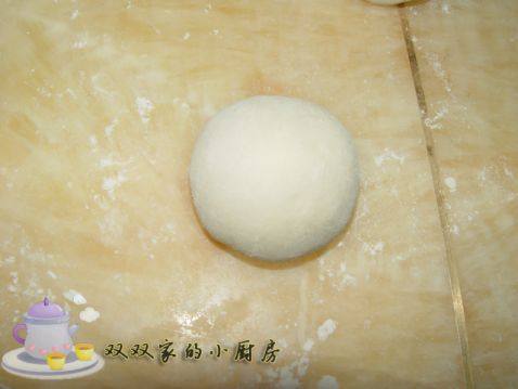 小兔子豆沙包步骤7