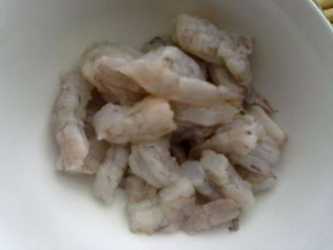 韭菜肉大蒸包步骤3