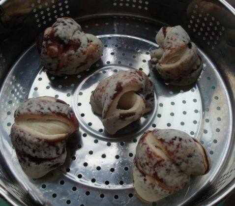 豆沙卷步骤7