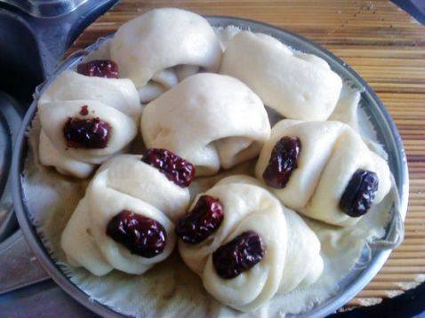 营养早餐之枣卷子步骤16