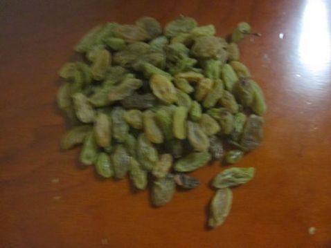 风味葡萄干花卷步骤2