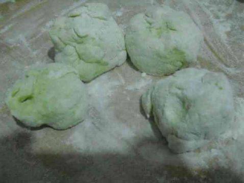 青豆玫瑰卷步骤5