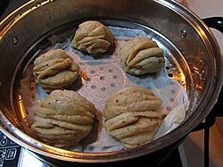 豆渣麻辣花卷步骤11