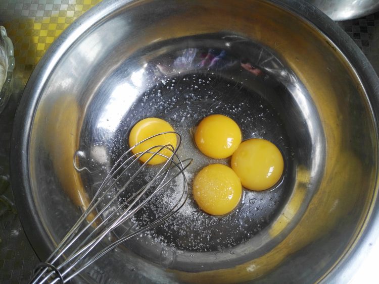豆乳盒子蛋糕步骤1