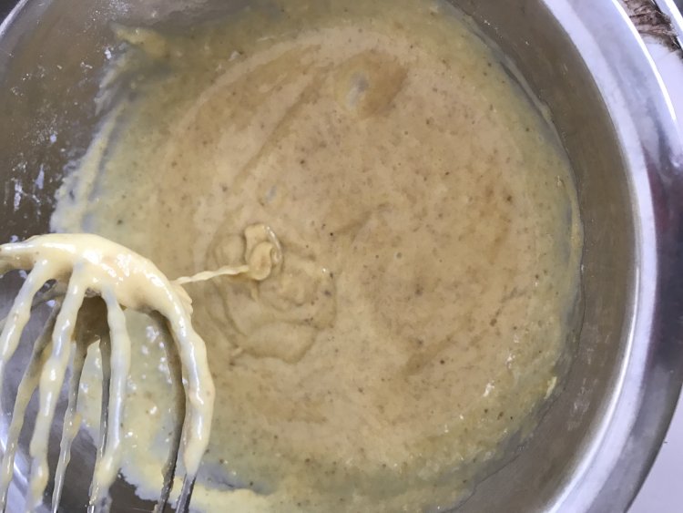 黄金胚芽戚风蛋糕步骤5