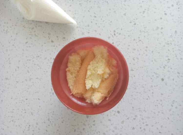 花盆蛋糕步骤4