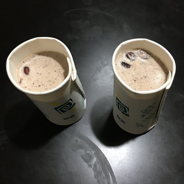 蔓越莓奶冻蛋糕卷步骤12