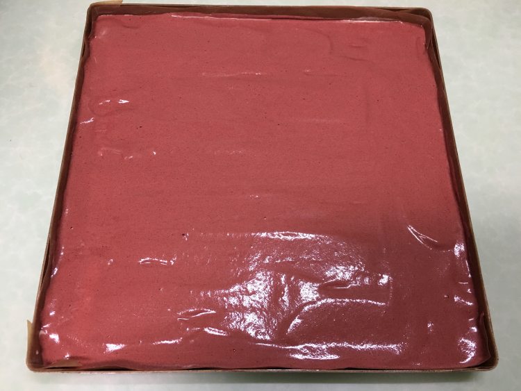 红丝绒旋风蛋糕卷步骤19